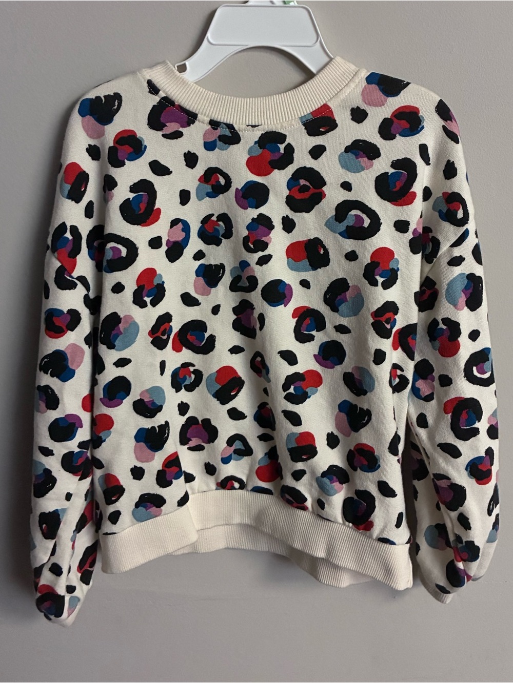 Hanna Andersson Cream Crewneck Sweater with Multicolor Leopard Spots
